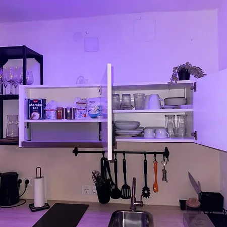 Апартаменти Near Downtown *